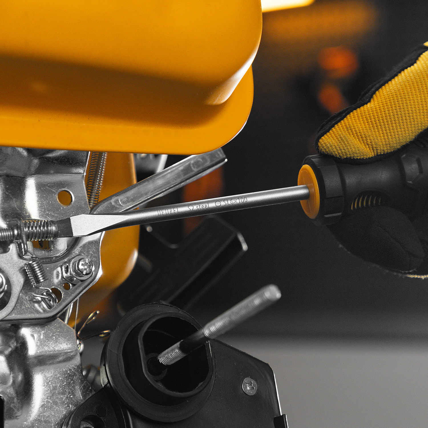 c870da86b032e2b641ce8ebf65b7e98a64b82287_121987_r03