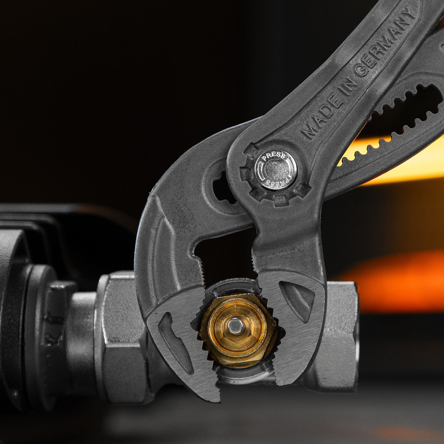 edf7c99c41b9dc23f8b85efc84555b9666313e81_17907_008