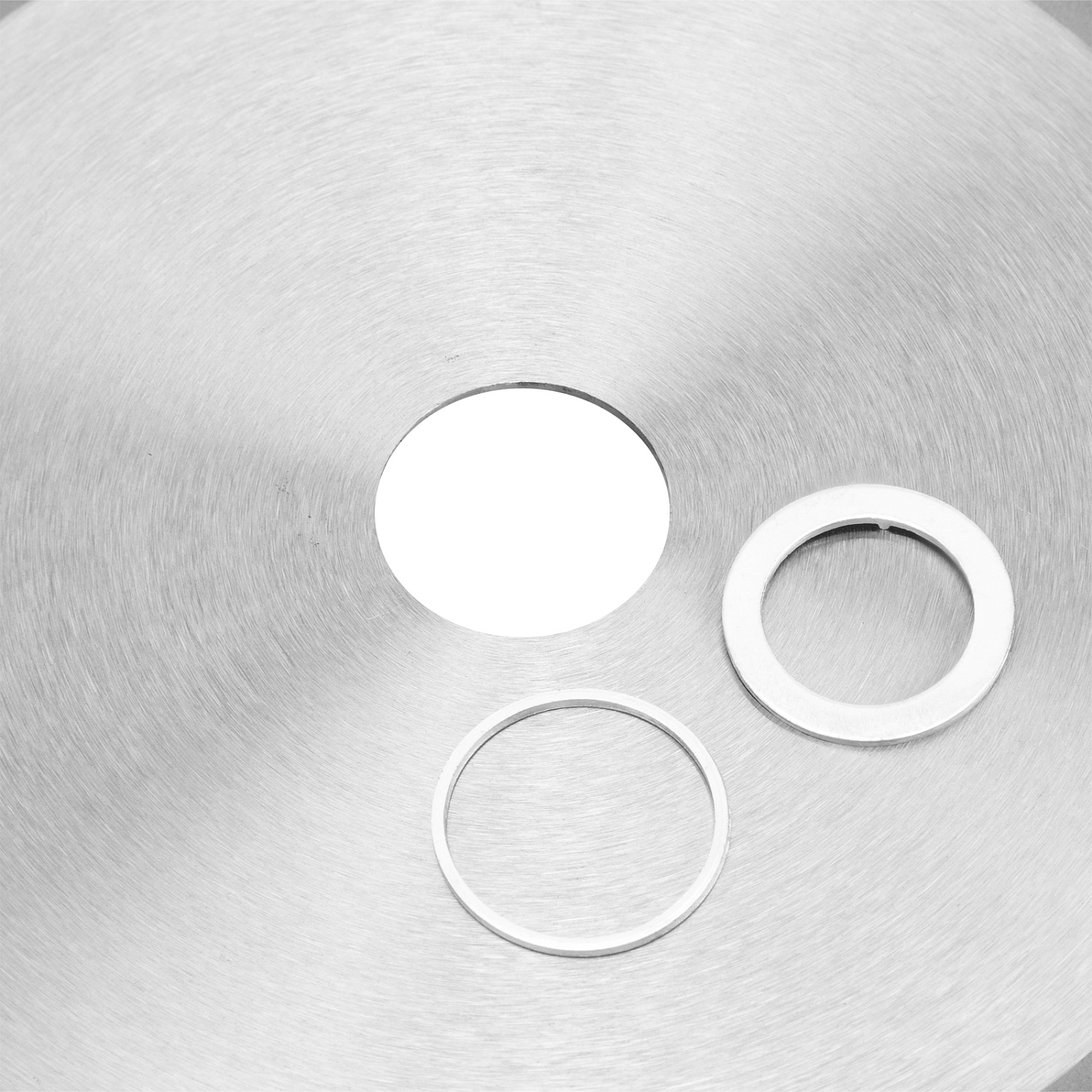 e8b7351128f44be41211f15f0064737e14ac32c7_732405_002