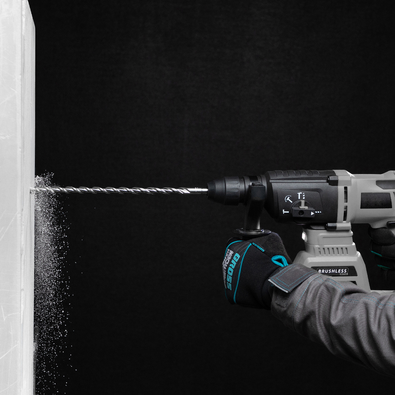 821e7712357b93d23e981c471acd72ee5357026c_70682_004