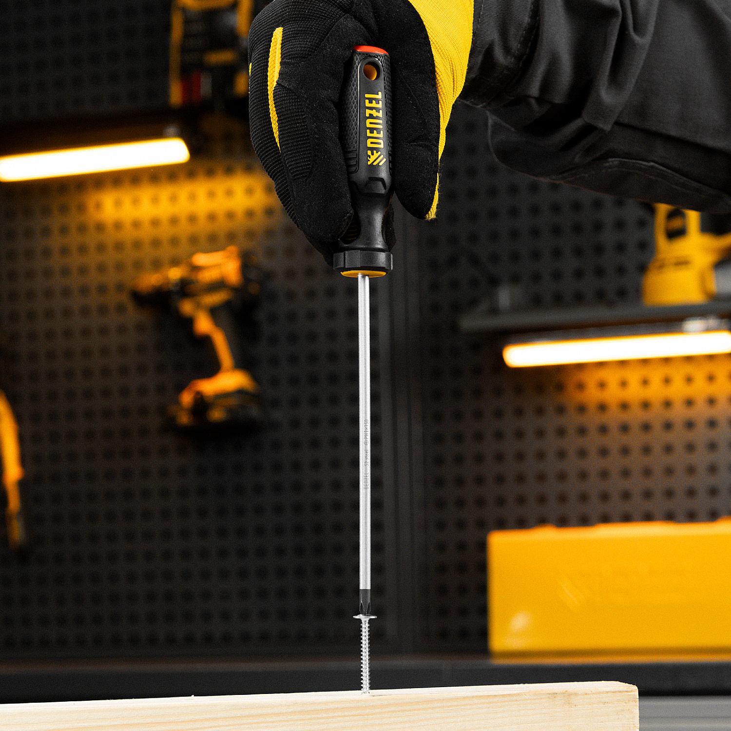 d0f1a25a5ae361e8aabeeebfda471ef58515c743_121767_l01