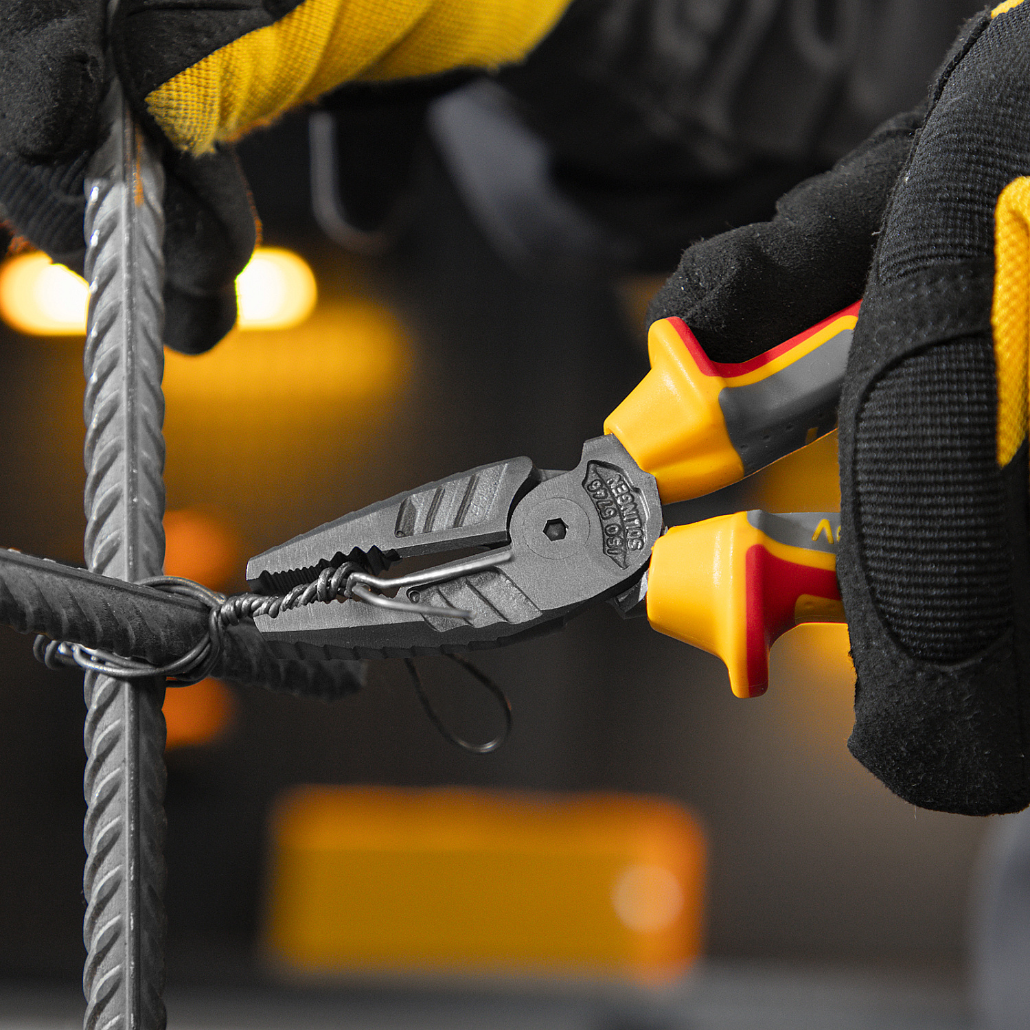 bee407a72e9e0f30c5a7305a0d3537649abde59a_17085_l01