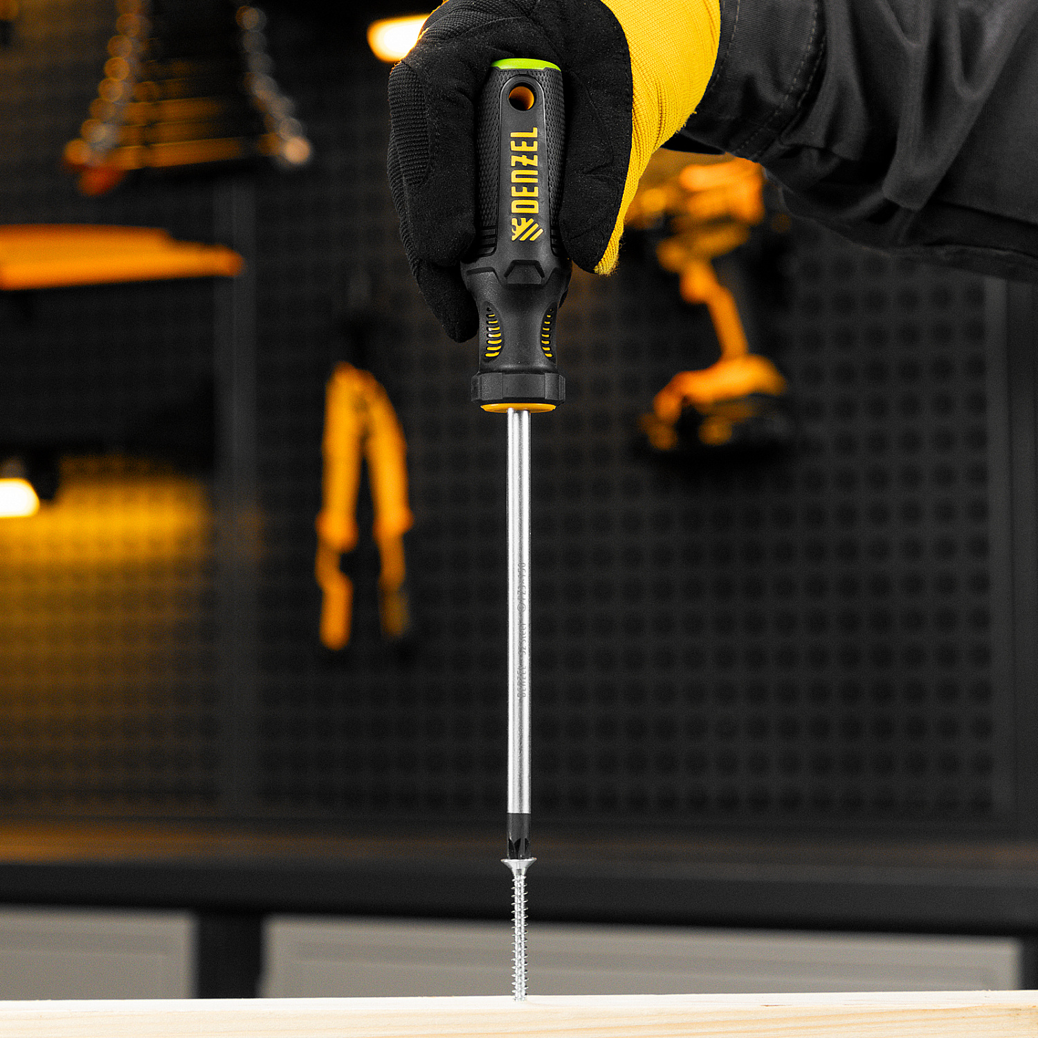 fb5cc25bfd7bd06214f5d15ea61387b29baaea59_122097_003