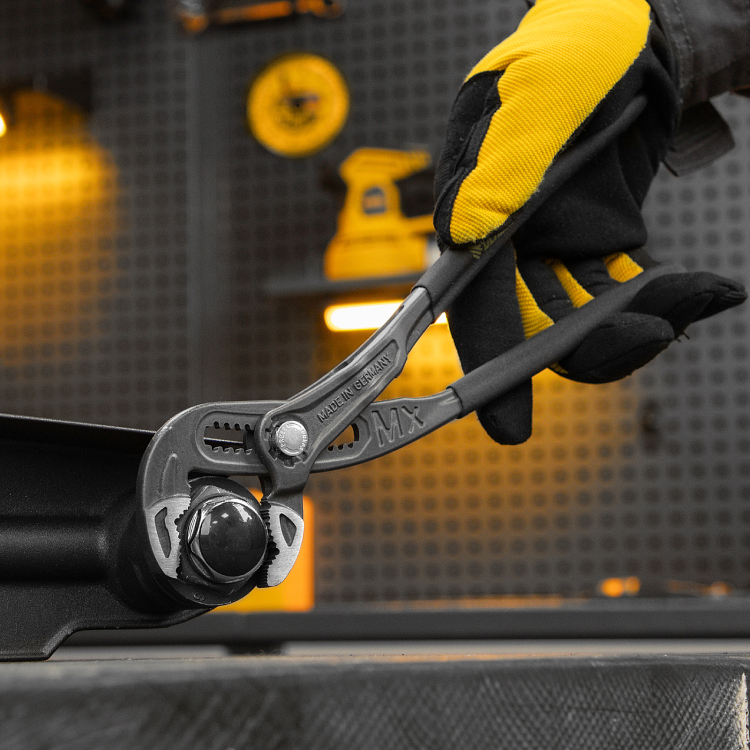 3feec14f0ac8e61f046530e7b855a5752e90733b_17906_007